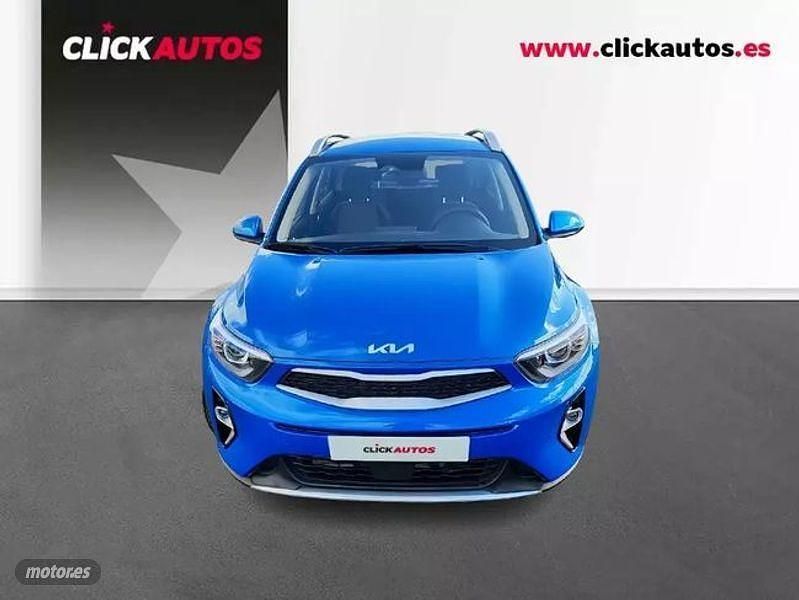 Usado Kia Stonic Active 100 CV (73 kW) 2025 Azul SUV