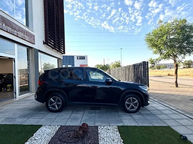 Usado BMW X1 Comfort Edition 150 CV (110 kW) 2024 Negro SUV