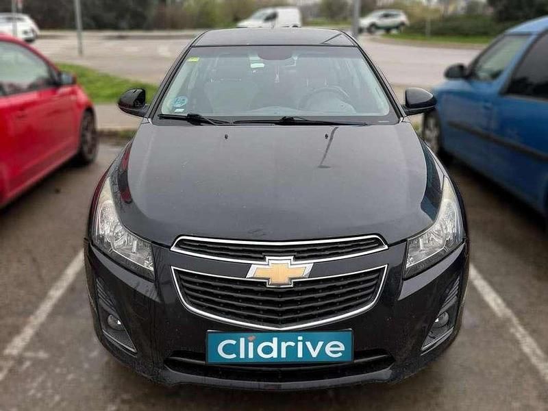 Usado Chevrolet Cruze LS 113 CV (83 kW) 2009 Negro Utilitario