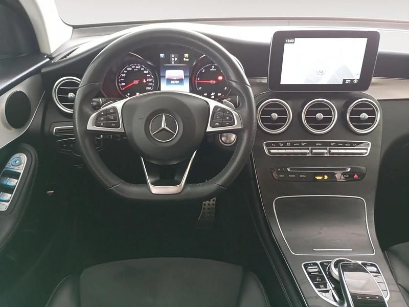 Usado Mercedes GLC220 170 CV (125 kW) 2019 Blanco