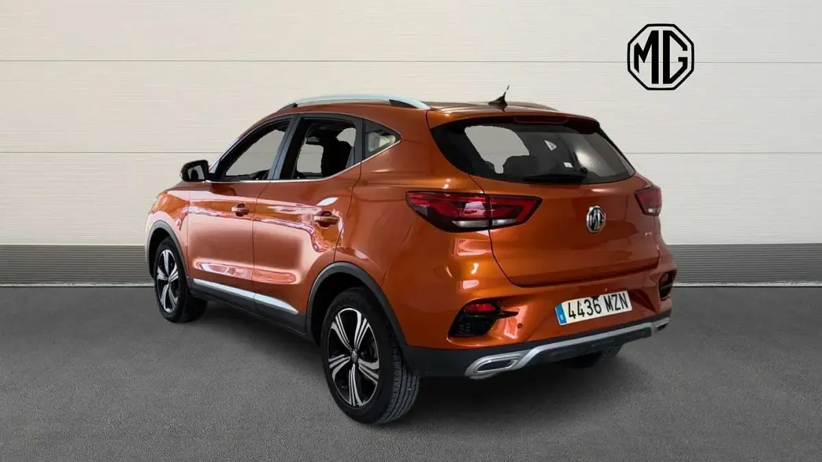 Usado MG ZS Comfort 106 CV (77 kW) 2025 Naranja SUV