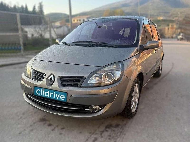 Usado Renault Scénic III Dynamique 106 CV (77 kW) 2009 Amarillo Monovolumen