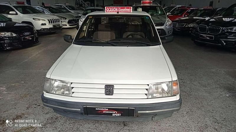 Blanco Usado 1993 Peugeot 309 GT Utilitario | 2490 € - Imagen 1/4