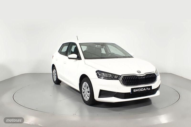 Blanco Usado 2022 Skoda Fabia Active Berlina | 15.600 € (Precio justo) - Imagen 1/4