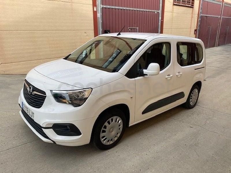 Usado Opel Combo Life Elegance 102 CV (75 kW) 2020 Blanco Monovolumen