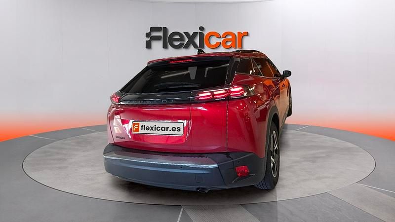 Usado Peugeot 2008 Active 101 CV (74 kW) 2023 Rojo SUV