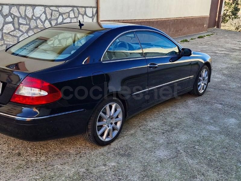 Usado Mercedes CLK350 Elegance 272 CV (200 kW) 2006 Negro Coupe