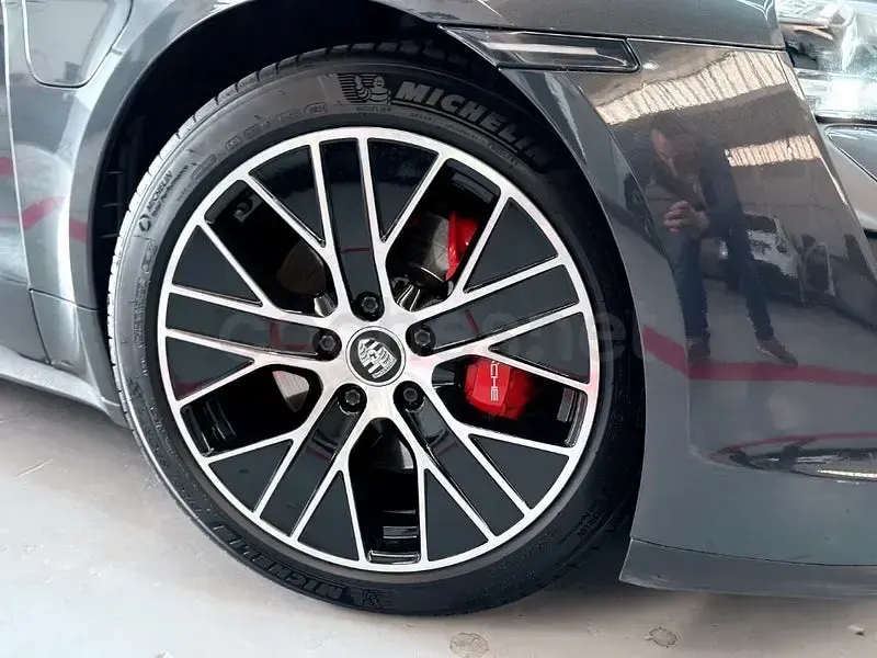 Usado Porsche Taycan 2021 Eléctrico Berlina