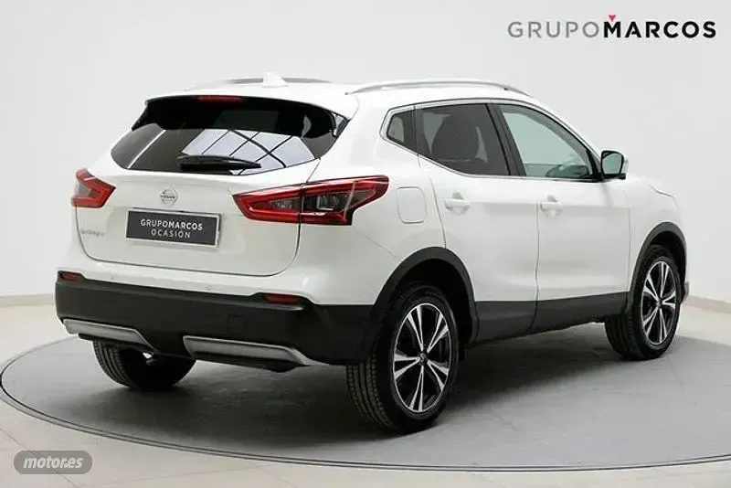 Usado Nissan Qashqai N-Connecta 140 CV (102 kW) 2020 Blanco SUV