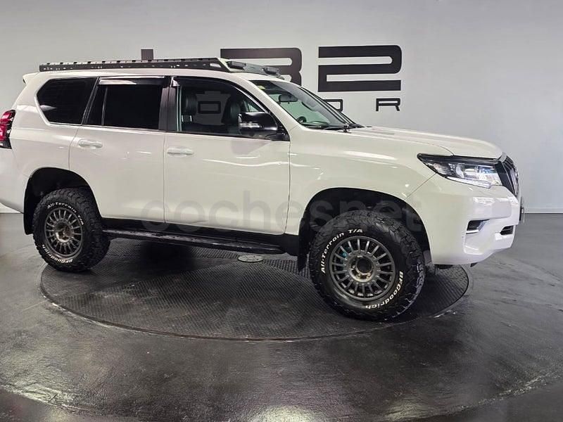 Begagnad Toyota Land Cruiser 204 HK (150 kW) 2020 Vit SUV