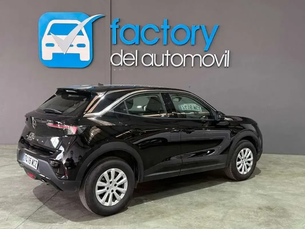 Usado Opel Mokka Edition 110 CV (80 kW) 2023 Negro SUV