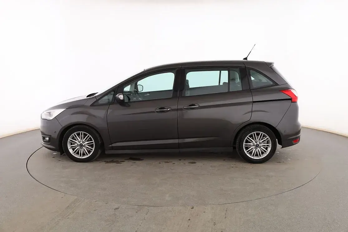 Usado Ford Grand C-Max Trend 125 CV (91 kW) 2016 Gris Monovolumen