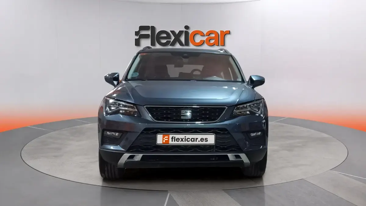 Usado Seat Ateca Reference 116 CV (85 kW) 2019 Gris SUV