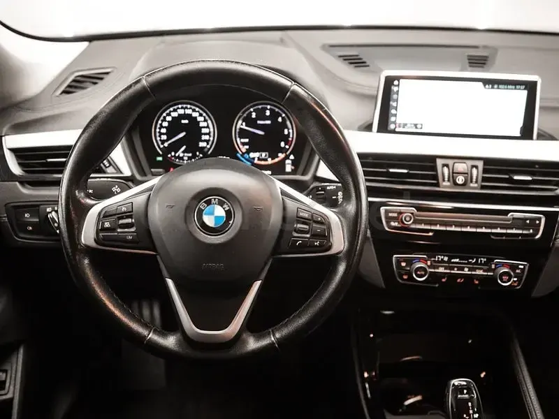 Usado BMW X2 150 CV (110 kW) 2022 Negro SUV