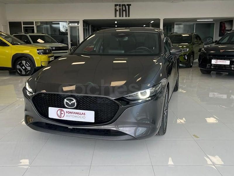Usado Mazda 3 Prime-Line 150 CV (110 kW) 2023 Gris / plata Berlina