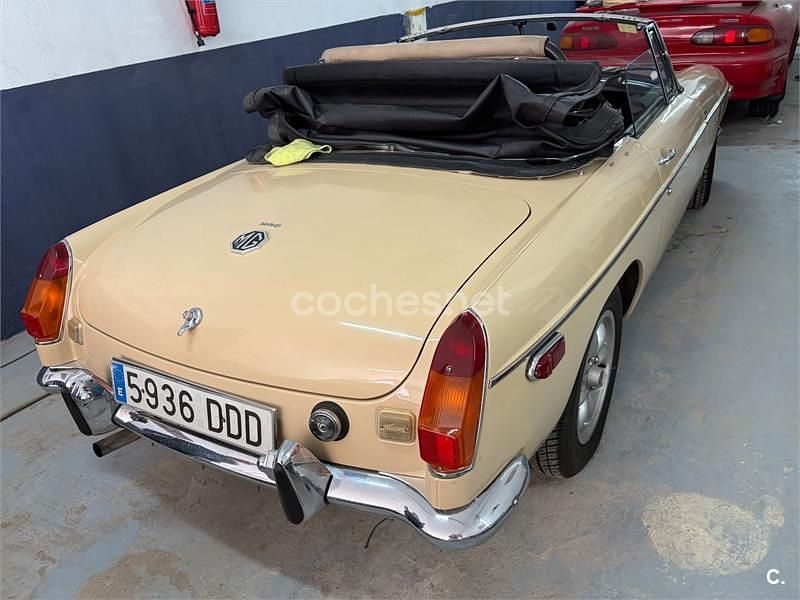 Usado MG TF 116 CV (85 kW) 2002 Beige Descapotable