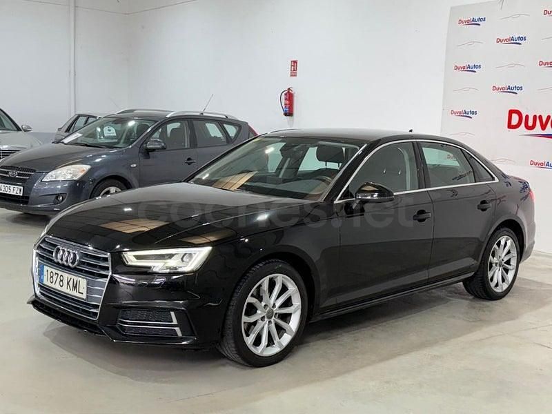 Usado Audi A4 S-Line 150 CV (110 kW) 2018 Negro Berlina