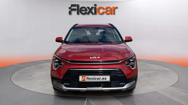 Usado Kia Niro 143 CV (105 kW) 2022 Granate SUV