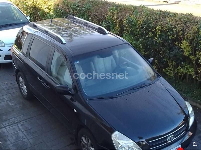 Negro Usado 2007 Kia Carnival Monovolumen | 5900 € (Precio justo) - Imagen 1/4