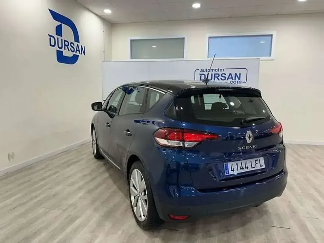 Usado Renault Scénic LIMITED 120 CV (88 kW) 2020 Azul Monovolumen