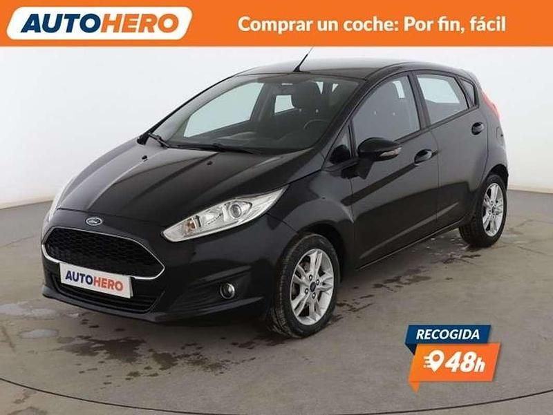 Usado Ford Fiesta Trend 95 CV (69 kW) 2017 Negro Utilitario