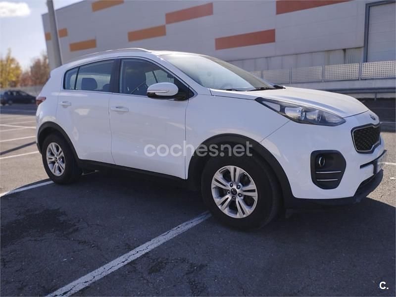 Usado Kia Sportage 115 CV (84 kW) 2018 Blanco SUV