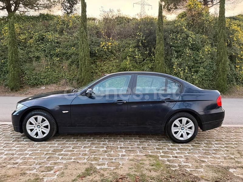 Usado BMW 318 129 CV (94 kW) 2006 Negro Berlina