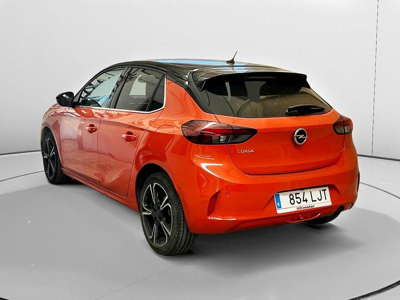 Usado Opel Corsa Ultimate 102 CV (75 kW) 2020 Naranja Utilitario