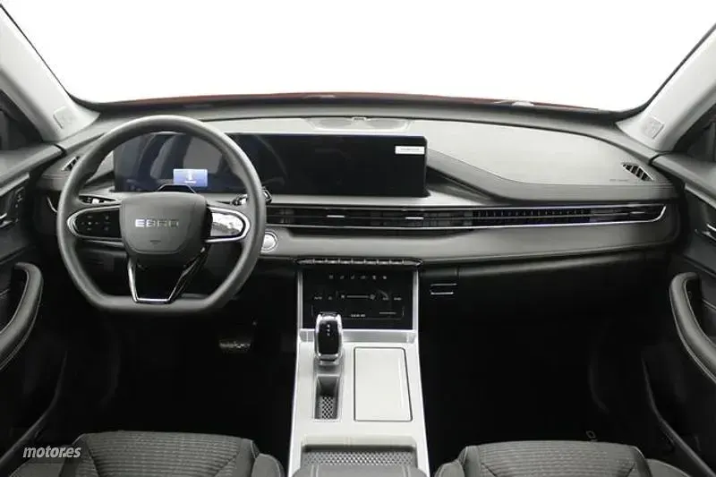 Usado Ebro s400 211 CV (155 kW) 2025 Rojo SUV