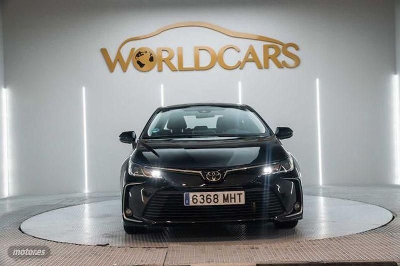 Usado Toyota Corolla Active 122 CV (89 kW) 2023 Negro Berlina