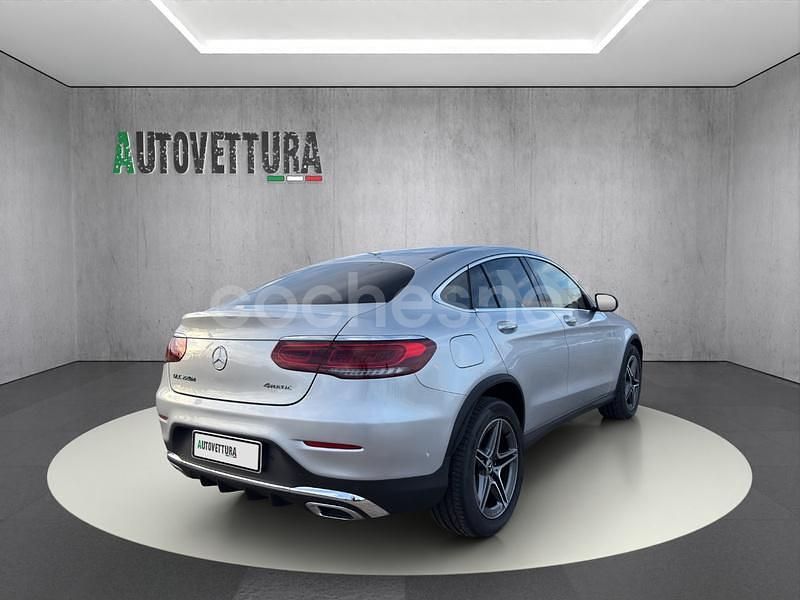 Usado Mercedes GLC220 194 CV (142 kW) 2019 Gris / plata Coupe