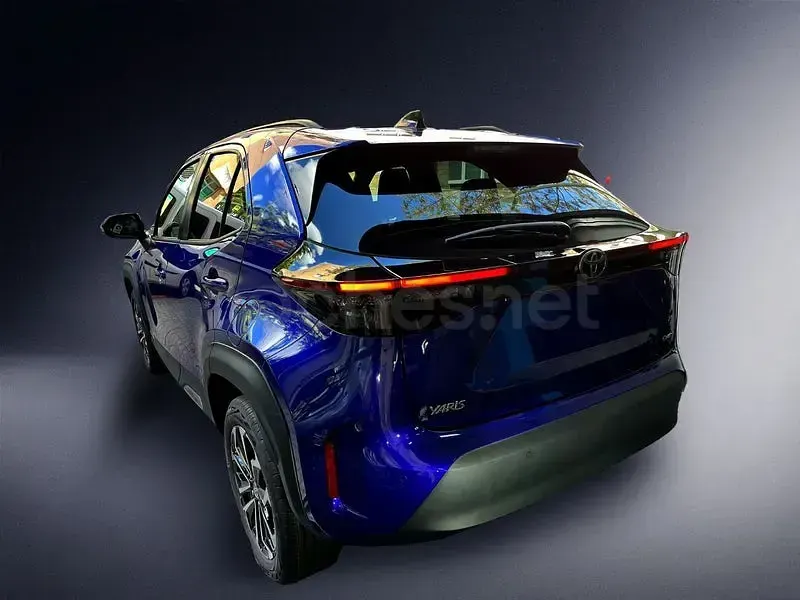 Nuevo Toyota Yaris Cross Business Edition 130 CV (95 kW) 2026 Azul SUV