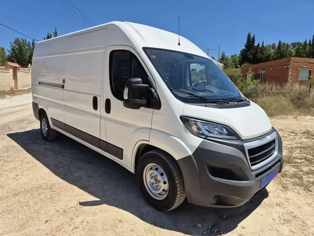 Usado Peugeot Boxer 163 CV (119 kW) 2017 Blanco Van