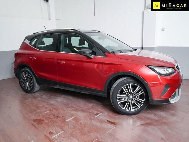 Usado Seat Arona Xperience 110 CV (80 kW) 2023 Rojo SUV