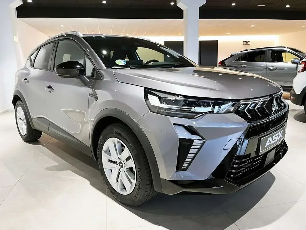 Ny Mitsubishi ASX Motion 140 HK (102 kW) 2025 Grå SUV