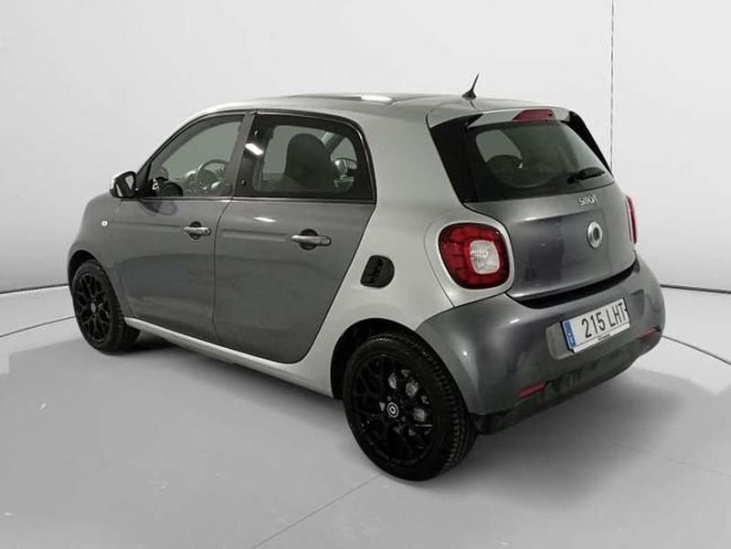 Usado Smart ForFour Electric Drive 60 kW (82 CV) 2020 Gris Utilitario