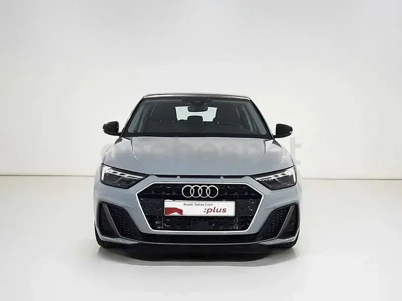 Nuevo Audi A1 Sportback 116 CV (85 kW) 2025 Gris / plata Utilitario