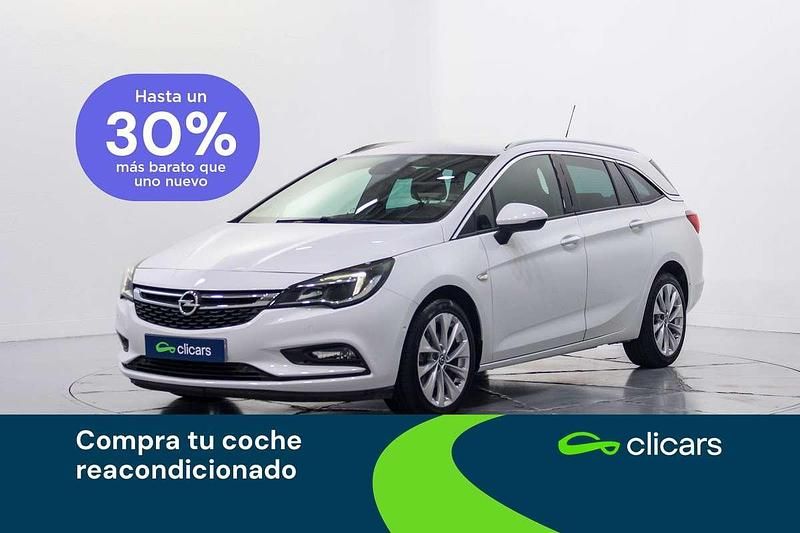 Blanco Usado 2019 Opel Astra Innovation Familiar | 11.890 € (Un poco caro) - Imagen 1/4