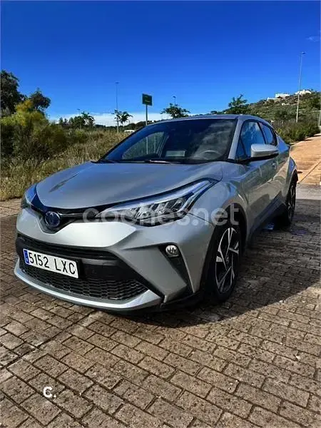 Usado Toyota C-HR Advance 122 CV (89 kW) 2022 Gris / plata SUV