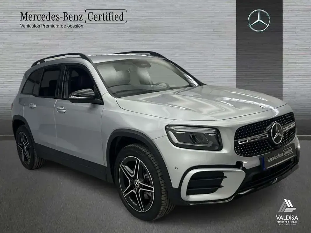 Usado Mercedes GLB200 150 CV (110 kW) 2026 SUV