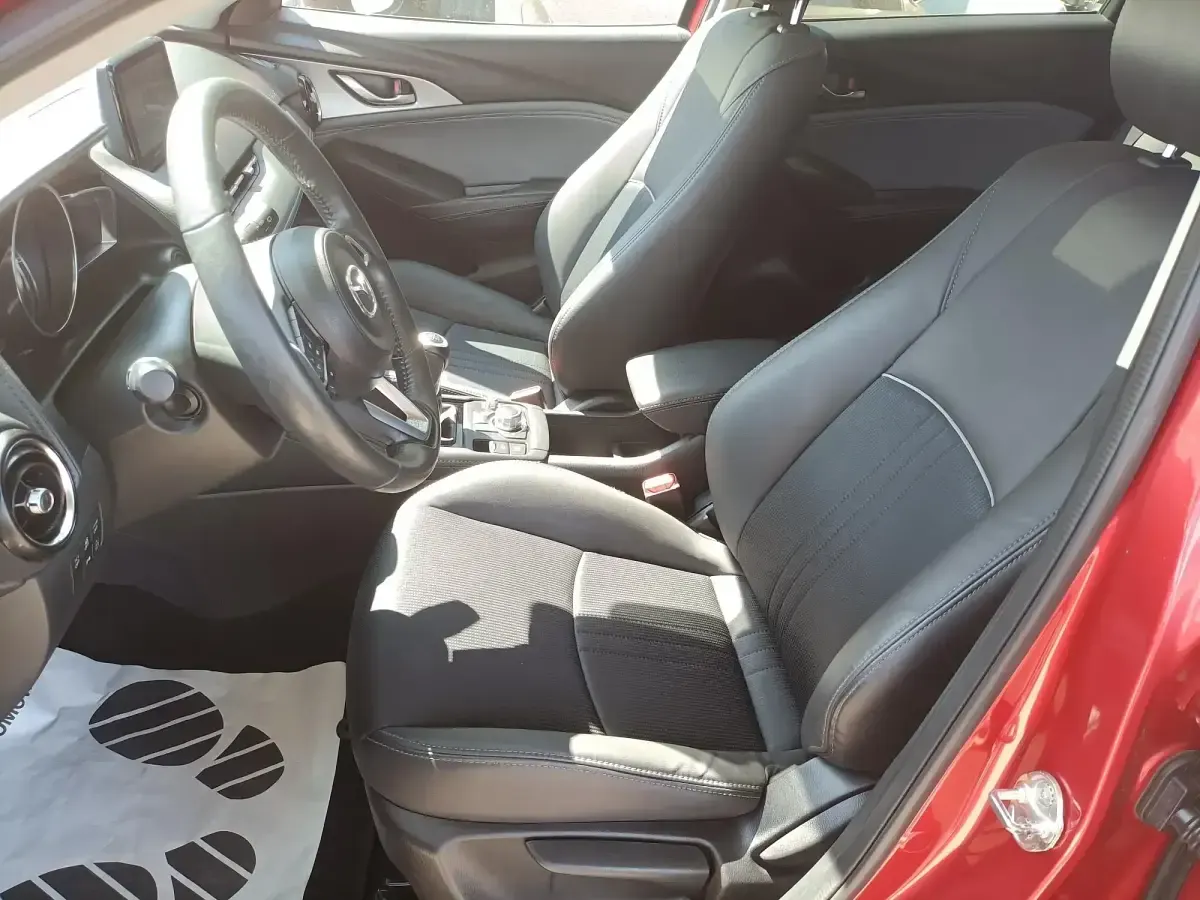 Usado Mazda CX-3 121 CV (88 kW) 2019 Rojo SUV