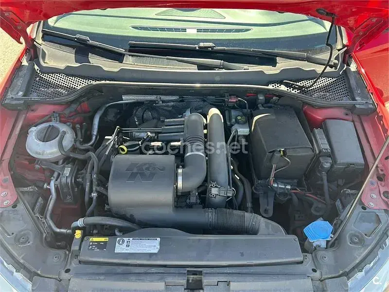 Usado Seat Leon SC I-Tech 105 CV (77 kW) 2014 Rojo Utilitario