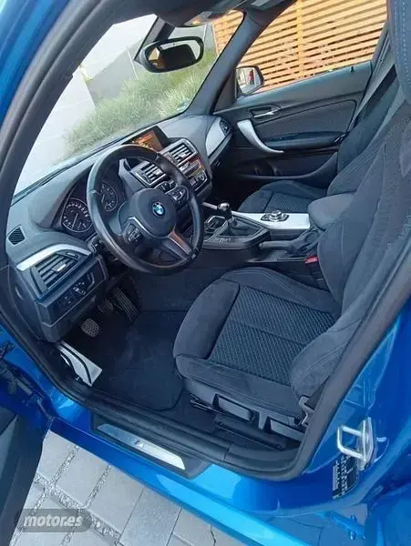 Usado BMW 118 136 CV (100 kW) 2016 Azul Utilitario