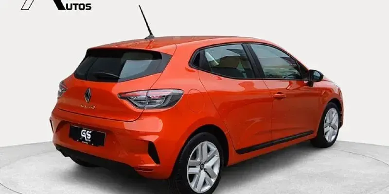 Usado Renault Clio Evolution 90 CV (66 kW) 2024 Naranja Utilitario