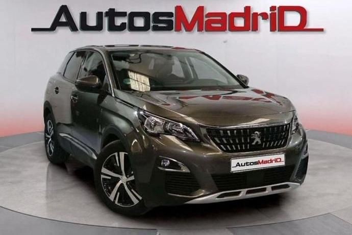 Usado Peugeot 3008 Allure 131 CV (96 kW) 2020 Gris SUV