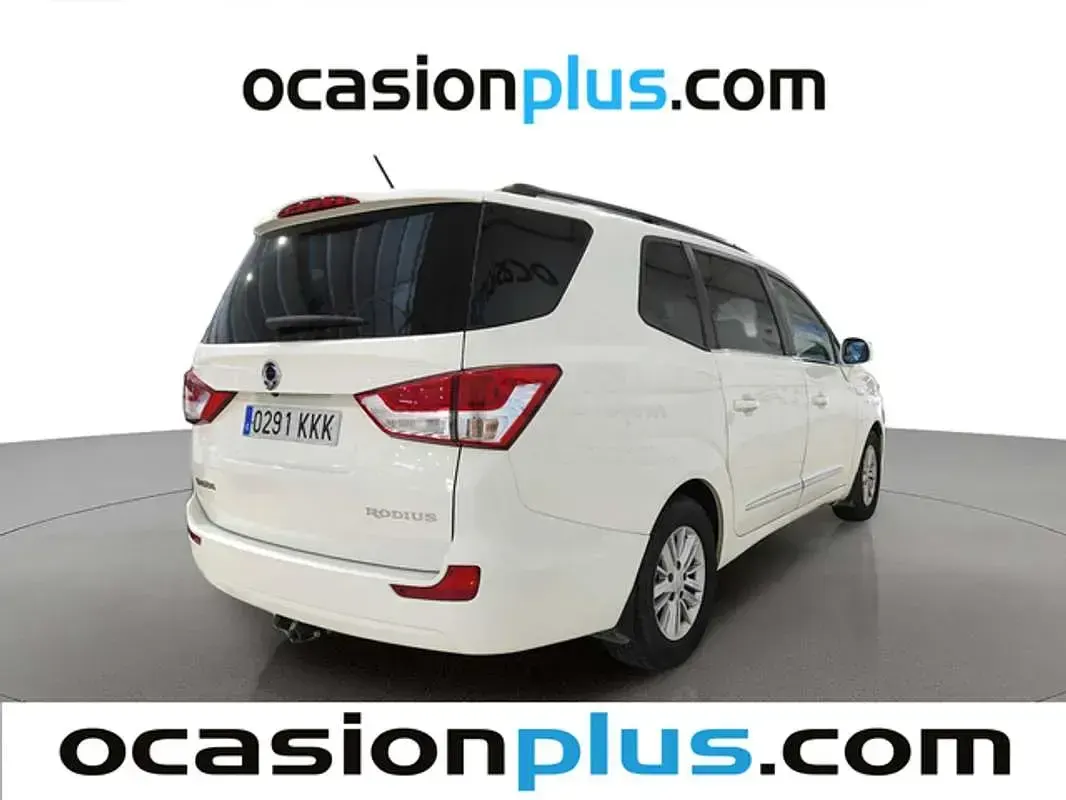 Usado SsangYong Rodius 178 CV (130 kW) 2018 Blanco Monovolumen