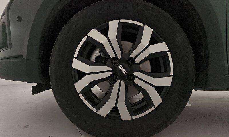 Usado Dacia Jogger Expression 110 CV (80 kW) 2024 Gris Monovolumen