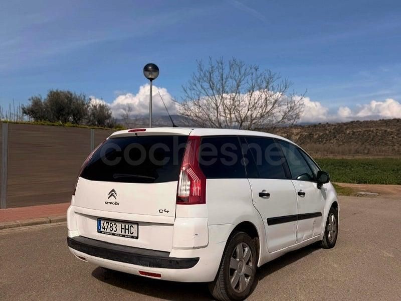 Usado Citroën C4 Picasso 120 CV (88 kW) 2011 Blanco Monovolumen