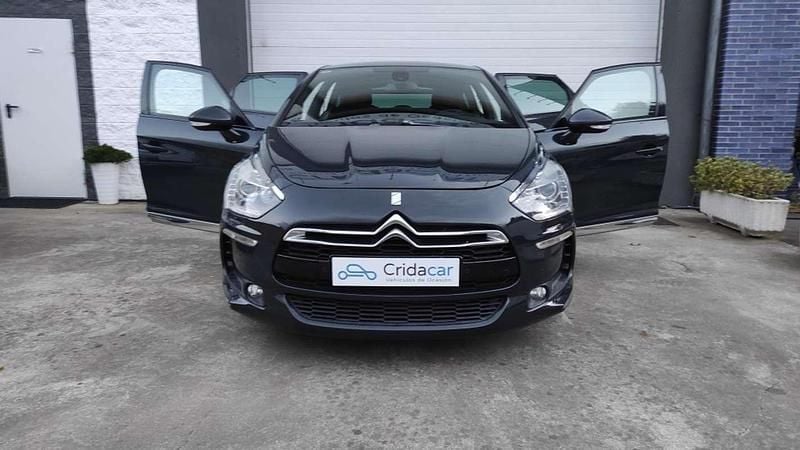 Usado Citroën DS5 163 CV (119 kW) 2012 Azul Utilitario
