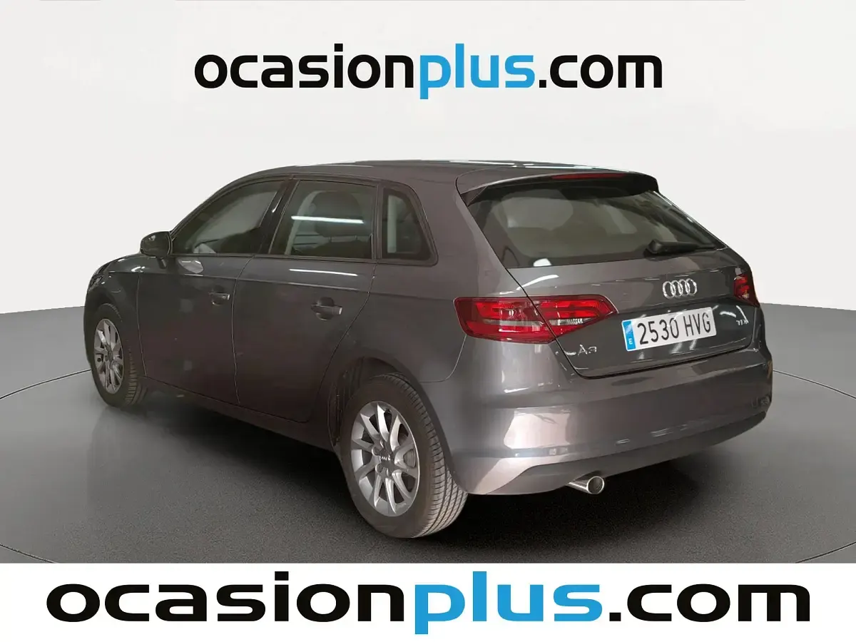 Usado Audi A3 Sportback 105 CV (77 kW) 2014 Gris Utilitario
